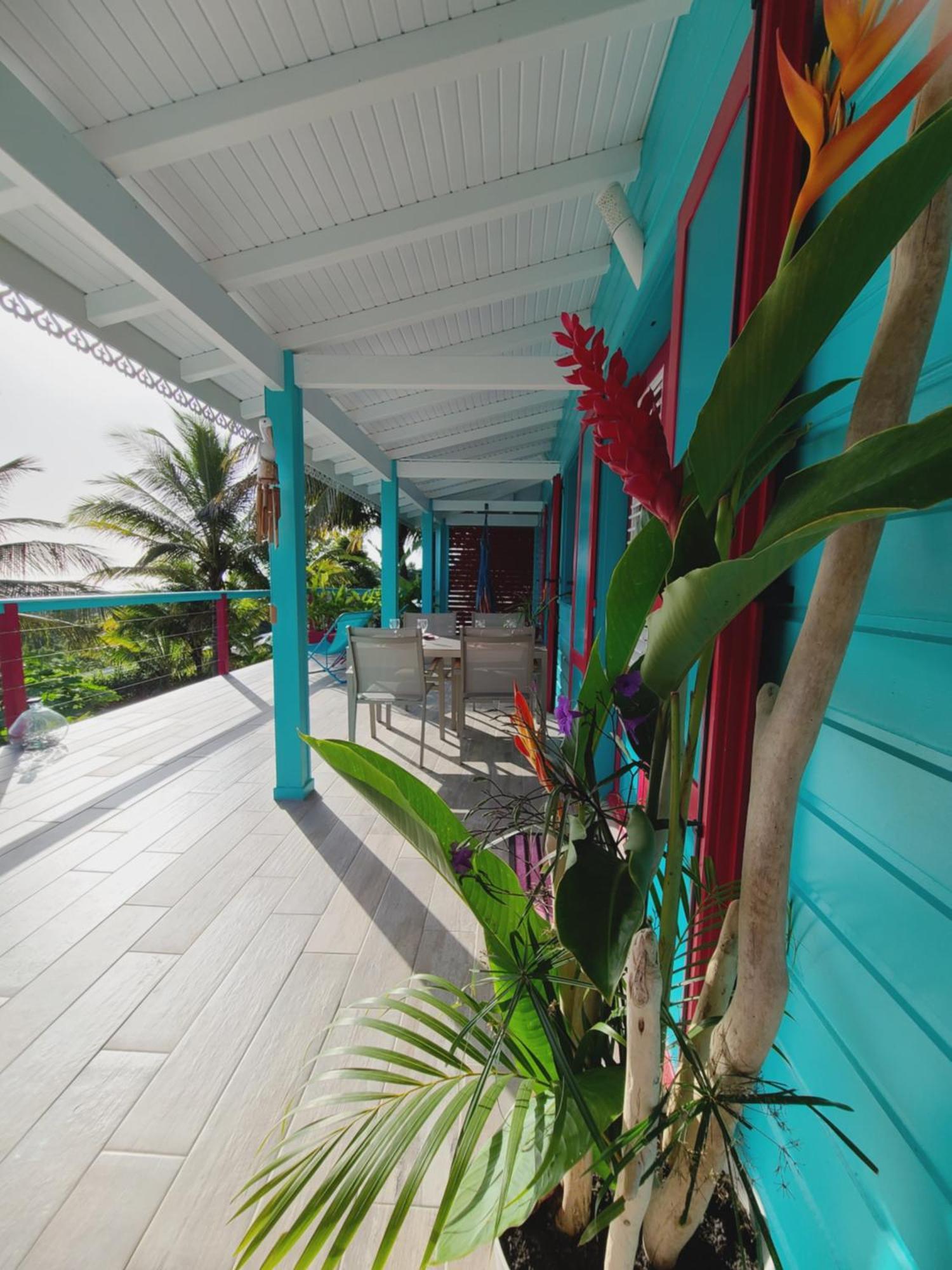 Pipirite Chantant - Maison Creole Vue Mer Сент-Роз Экстерьер фото